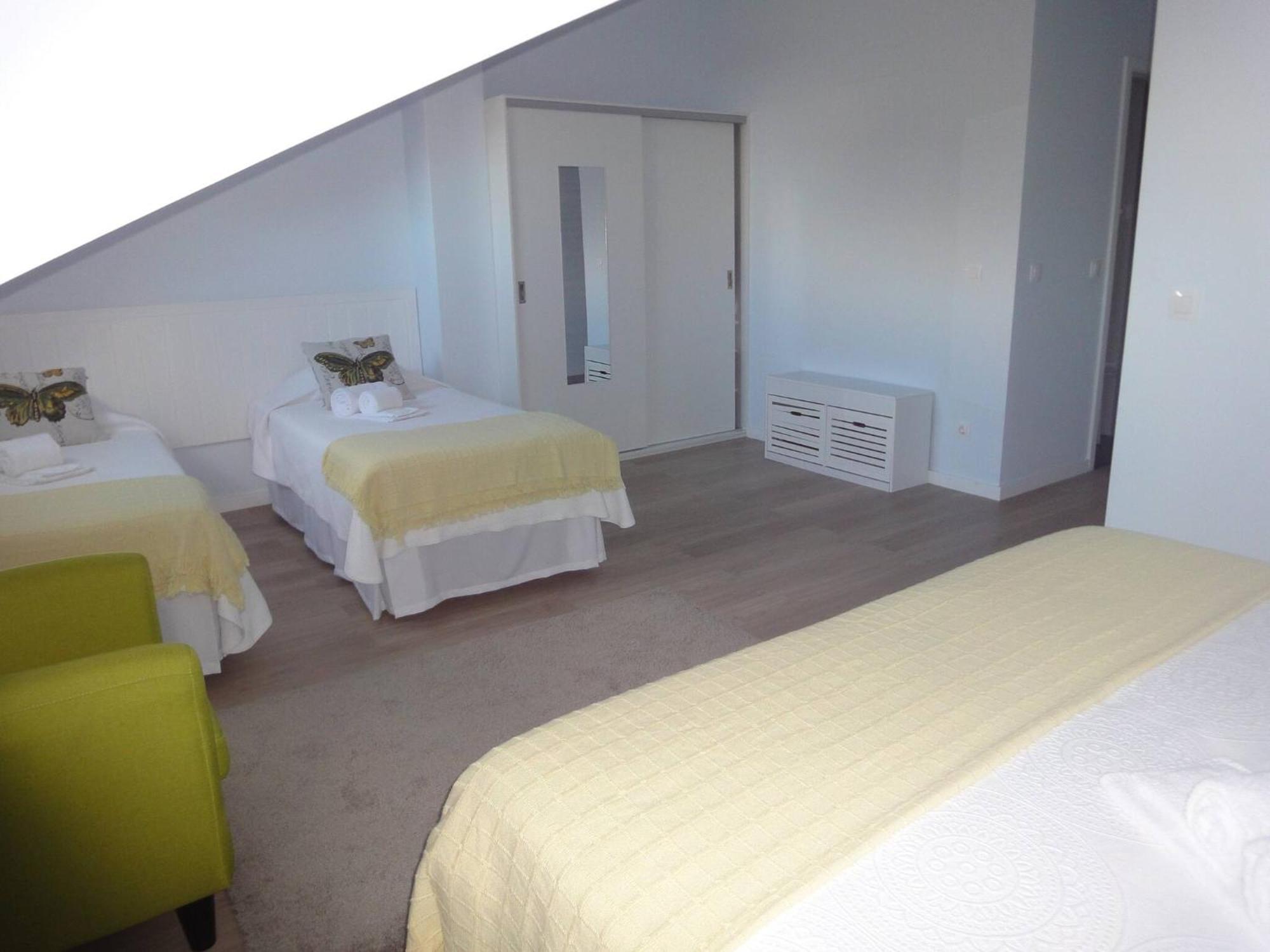 Apartamentos Almeida Garrett Ponta Delgada Extérieur photo