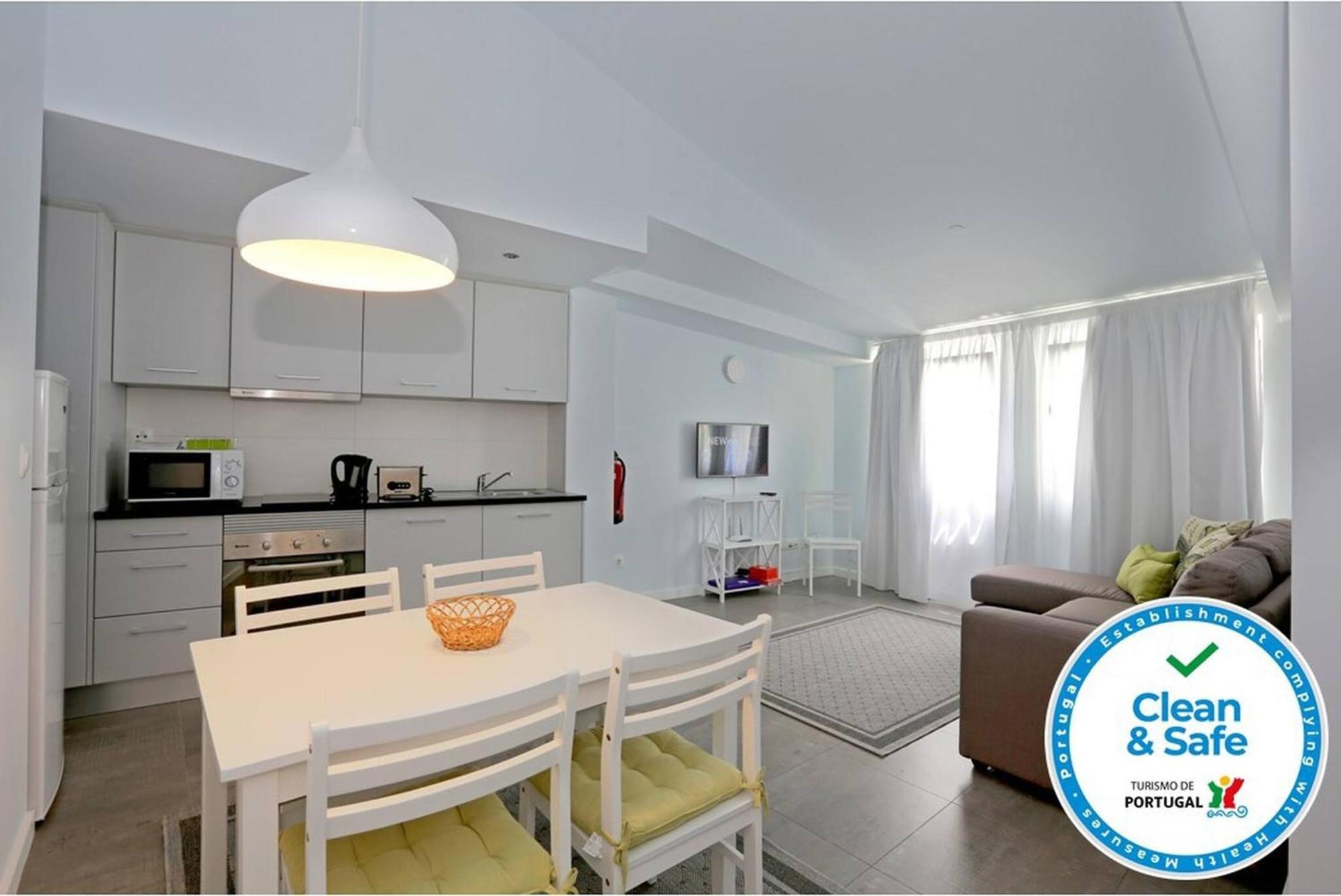 Apartamentos Almeida Garrett Ponta Delgada Extérieur photo